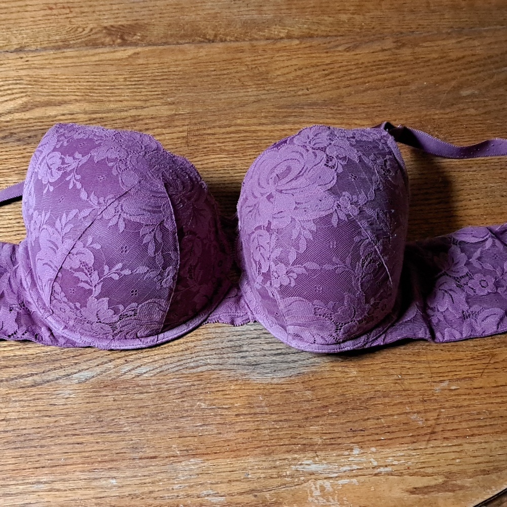 TORRID BRA DARK PINK OR MAGENTA SIZE 42DDD